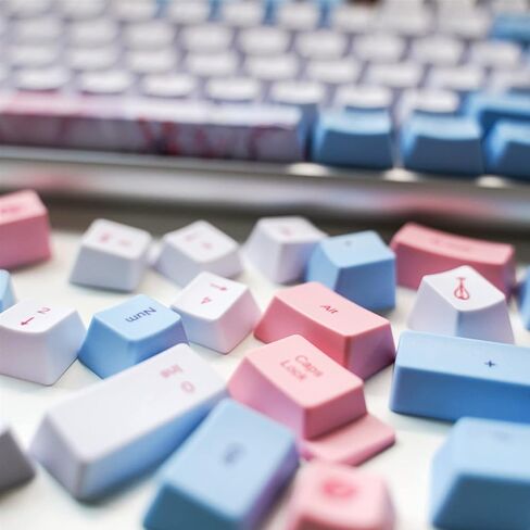 73 قطعة من اغطية مفاتيح انيمي مصبوغة خماسية الوجوه، مجموعة اغطية مفاتيح بي بي تي مع اداة سحب عمود للكيبورد الميكانيكية (اغطية مفاتيح انيمي) in Kuwait