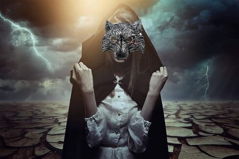 قناع الذئب التنكري للهالوين مع بقع الدم، قناع بشكل المستذئب بتصميم حيوي للحفلات للبالغين والأطفال - رمادي داكن in Kuwait