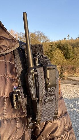 حزام X-FIRE® قابل للتعديل بالكامل وقابل للغسل/حامل MOLLE لأجهزة الراديو المحمولة الكبيرة in Kuwait