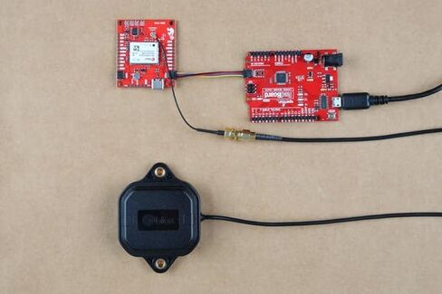 SparkFun GPS-RTK Dead Reckoning Breakout - ZED-F9R، SMA (Qwiic) 2X موصلات Qwiic موصل SMA مدمج للاستخدام مع هوائي من اختيارك in Saudi Arabia