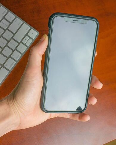 واقي شاشة Smartish لهاتف iPhone 12/12 Pro - ورق Tuff - زجاج مقسى مقاوم للخدش مع أداة محاذاة - عبوة شفافة من قطعتين in Kuwait