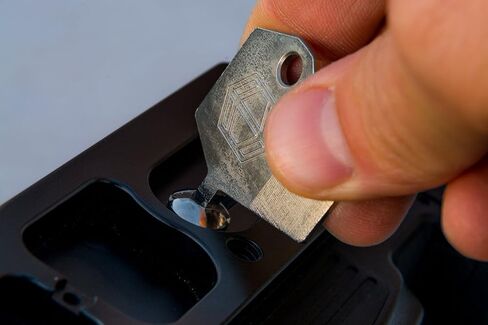 THINGUMA K-532 Camera Mounting Plate Combo Tool in Saudi Arabia