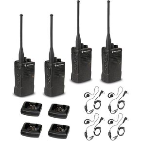 4 x Motorola RDU4100 RDX Business Series راديو UHF ثنائي الاتجاه (أسود) (RDU4100) + 4 x Motorola HKLN4604 PTT Earpiece - 4 عبوات مع حزمة ميكروفون in Kuwait