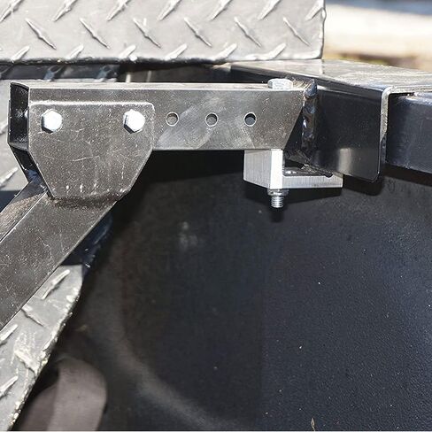 فايكينج سولوشنز رف صنارة صيد ثابت لسرير الشاحنة، متعدد الالوان in Kuwait