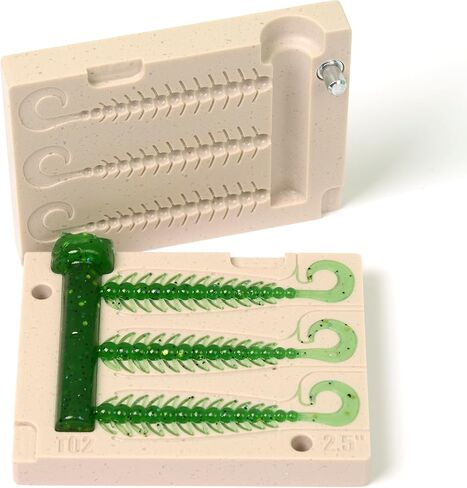 FatFish T02-3C Bait Mold Soft Plastiс Lure Making Injection Mold for Do-It Fishing Lures 2.5" in Kuwait