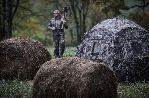 اميريستيب مجموعة بيت الكلب مع حامل ثلاثي القوائم in Kuwait