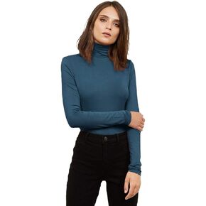 VIIOO Women's Long Sleeve Turtleneck Thermal T-Shirts Soft Fitted Pullover Cotton Tops