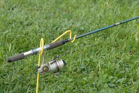 حامل سناد صيد السمك الفردي RITE-HITE - يحمل قصبة صيد السمك الخاصة بك في الزاوية المثلى. رائعة لصيد البنك في البحيرات والجدار. in Kuwait