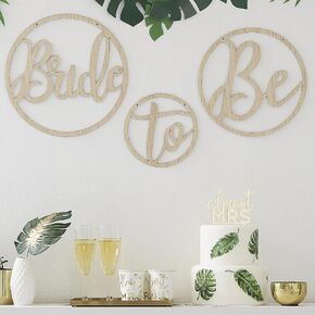 Ginger Ray Botanical Bachelorette Party Eucalyptus Bridal Crown with Veil Wedding in Saudi Arabia