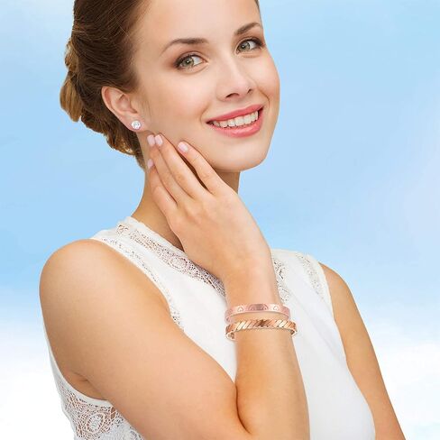 سوار نحاسي مغناطيسي من MagEnergy للنساء هدية للأم مقاس 6.5-6.8 بوصة قابل للتعديل-قطعتان (ذهبي ووردي) in Kuwait