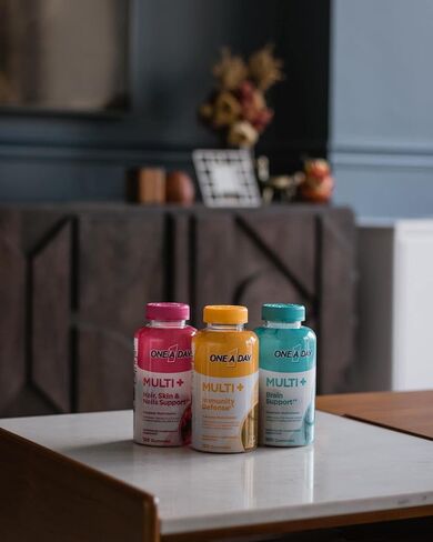 ون ا داي مالتي بلس للشعر والبشرة والاظافر، فيتامينات متعددة + تعزيز الدعم لشعر صحي وبشرة واظافر مع البيوتين وفيتامينات ايه وسي واي والزنك، 120 قطعة (كمية تكفي لمدة شهرين) in Kuwait