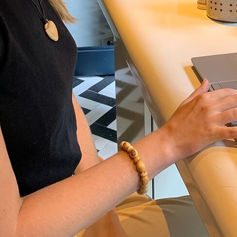 إكسسوارات حماية الماكورا بالو سانتو مصنوعة يدويًا في بيرو. الافراج عن التوتر الروحي والشفاء. تصميم مدروس للحماية والتأمل واليوجا والتطهير الروحي in Kuwait