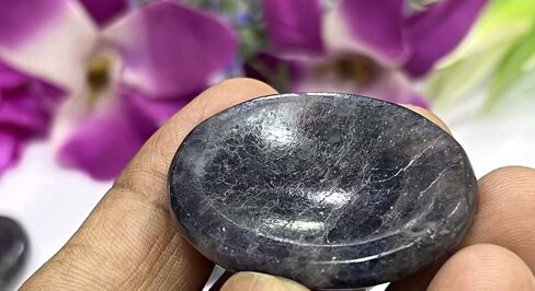 GEMSCITE Natural Gemstone 5 PCS YELLOW AVENTURINE Thumb Worry Stones Crystal Healing Reiki Pocket Palm Stone Positive Energy Love Wellness with Pouch & Crystal Info Cards in Kuwait