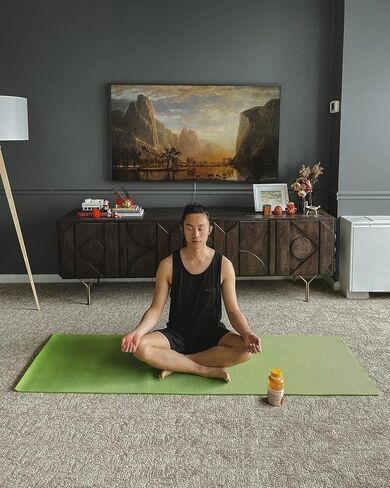 ون ا داي فيتامينات متعددة لدعم المناعة من مالتي بلس مع فيتامين دي وفيتامين C وفيتامين E والزنك واكثر من ذلك in Kuwait