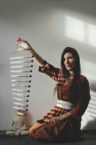 نزار براميل التأمل الدقات "القمر الفضي" راوا | أداة شفاء الصوت | هدية روحية | 9 نغمات تدفق أنبوبي محمولة | إكسيليفون دياتونيك دي مينور، (CS-RW-001) in Kuwait