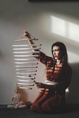 نزار براميل التأمل الدقات "القمر الفضي" راوا | أداة شفاء الصوت | هدية روحية | 9 نغمات تدفق أنبوبي محمولة | إكسيليفون دياتونيك دي مينور، (CS-RW-001) in Kuwait