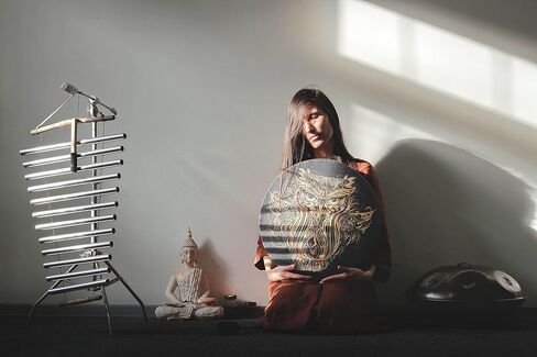 نزار براميل التأمل الدقات "القمر الفضي" راوا | أداة شفاء الصوت | هدية روحية | 9 نغمات تدفق أنبوبي محمولة | إكسيليفون دياتونيك دي مينور، (CS-RW-001) in Kuwait