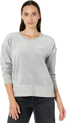 طاقم شعار كالفن كلاين بأكمام طويلة in Kuwait