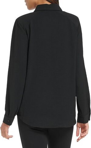 سترة نسائية مريحة ذات ياقة وأكمام طويلة وأزرار أمامية من Calvin Klein in Kuwait