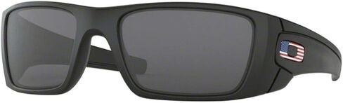 مجموعة النظارات الشمسية Oakley Fuel Cell OO9096 مع الحافظة الأصلية والإكسسوارات (5 قطع) in Kuwait