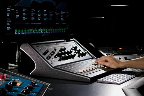 حامل إطار وحدة التحكم Zon Acoustics DAW باللون الأسود متوافق مع وحدة التحكم Softube 1 ووحدة التحكم 1 Fader in Saudi Arabia