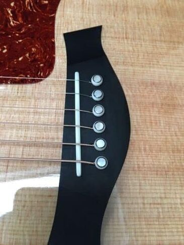 MUSICAL STRING 6 pcs (1 set) Real Bone Acoustic Guitar Bridge Pins High Quality in Saudi Arabia