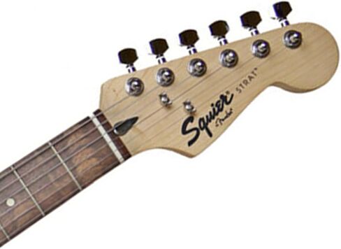 جيتار كهربائي Strat مقاس 24 بوصة من Fender Squier مع مكبر صوت Frontman 10G وحزام ولقطات - أبيض أوليمبي in Saudi Arabia