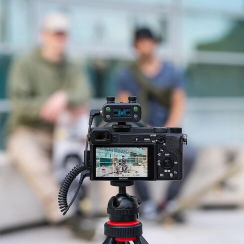 نظام ميكروفون Xvive U6 اللاسلكي لكاميرات DSLR والكاميرا الرقمية والهواتف الذكية in Saudi Arabia