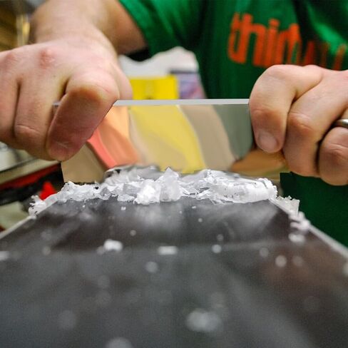 4 Pcs Snowboard Wax Scraper, Stiff And Sharp Acrylic Triangle & Rectangle Wax Scrapers With Corner Notch for Snowboard and Wide Ski For Removing the Extra Cooled Wax And Edge Cleaning from The Skis in Kuwait