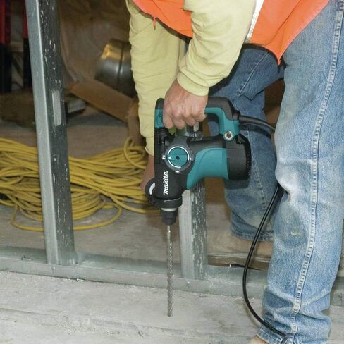 ماكيتا HR2811F-R 1-1/8 بوصة. مطرقة دوارة SDS-PLUS مع ضوء LED (متجدد) in Saudi Arabia