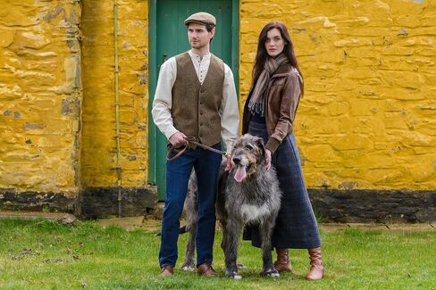 قبعة Mucros Weavers Irish Flat Cap للرجال Trinity Tweed Hat قبعة القيادة مصنوعة في أيرلندا in Kuwait