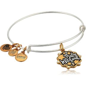 سوار نسائي من Alex and Ani in Kuwait