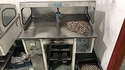 فرش كربون تيتا متوافقة مع بوسك-اتش 11316EVS 11317EVS GSH10C مطرقة هدم 11311EVS 11223EVS 11245EVS in Kuwait