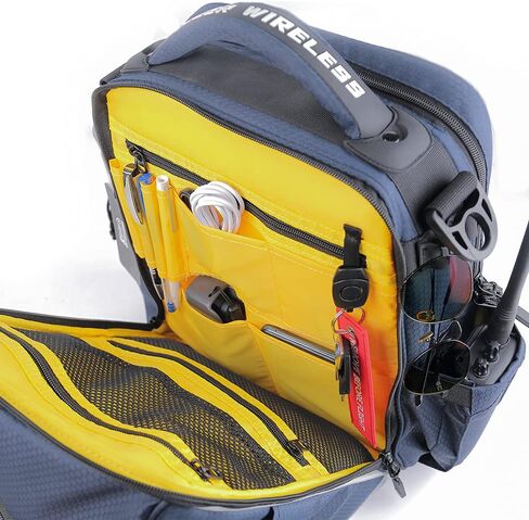 لوح ركبة الطيار وحقيبة، مع حافظة من الألومنيوم VFR in Kuwait