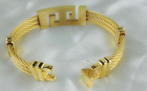 سوار من الستانلس ستيل المطلي بالذهب عيار 18 قيراط للرجال من اوموفت - هدية متينة ومقاومة للماء للمناسبات الخاصة - اكسسوار فاخر مقاوم للتاكل بأسعار معقولة، مقاس واحد يناسب الجميع، ستانلس ستيل، ذهبي, in Kuwait