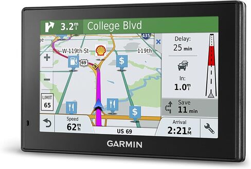 Garmin DriveSmart 51 LMT-S Bluetooth GPS للسيارات مع خرائط مدى الحياة وحركة المرور (متجدد) in Saudi Arabia