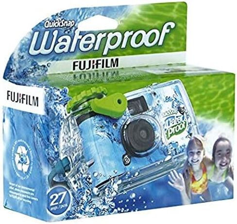 كاميرا Fujifilm Quick Snap مقاومة للماء 27 تعريضًا و35 مم و800 فيلم، عبوة واحدة + قطعة قماش من الألياف الدقيقة عالية الجودة (4 عبوات) in Saudi Arabia