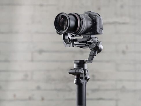 مثبت جيمبال DJI RSC 2-3 محاور لكاميرا DSLR وكاميرا بدون مرآة، نيكون سوني باناسونيك كانون فوجي فيلم، رونين SC، حمولة 3 كجم، تصوير عمودي، شاشة لمس - أسود (متجدد) in Kuwait