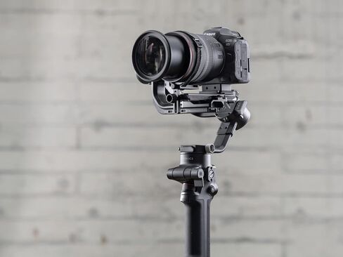 مثبت جيمبال DJI RSC 2-3 محاور لكاميرا DSLR وكاميرا بدون مرآة، نيكون سوني باناسونيك كانون فوجي فيلم، رونين SC، حمولة 3 كجم، تصوير عمودي، شاشة لمس - أسود (متجدد) in Kuwait
