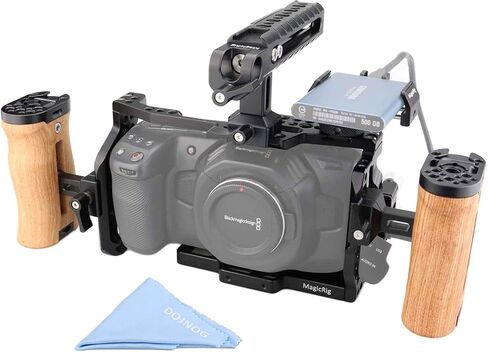 مجموعة أفلام قفص الكاميرا MAGICRIG مع مقبض علوي من الناتو بمقبض جانبي خشبي مزدوج ومشبك كابل HDMI T5 / T7 SSD حامل تثبيت 15 مم مشبك قضيب واحد لـ BMPCC 4K و6K - 531 in Kuwait