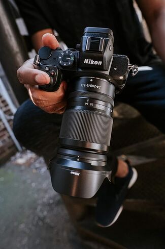 عدسة NIKKOR Z مقاس 24-200 مم وبفتحة f/4-6.3 VR (متجددة) in Saudi Arabia