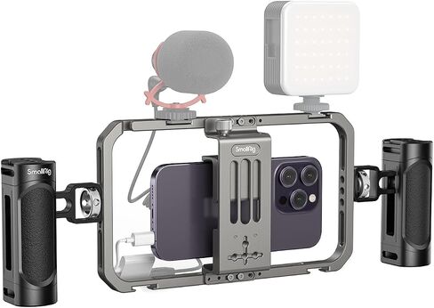 الحزمة: SmallRig RM120 RGB Video Light 3808 + SmallRig Universal Phone Cage 4121 in Kuwait