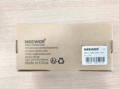 NEEWER Camera Grip for Nikon Z fc, Aluminum Alloy L Shaped Handgrip with Retro Leather Handle, 1/4" Thread, Cold Shoe, and Arca Dovetail, Compatible with Nikon Z fc Mirrorless Camera (VS108) in Kuwait