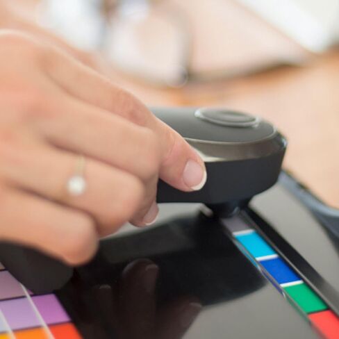 مجموعة Spyder X2 Print Studio Kit: مجموعة أدوات التصوير الفوتوغرافي الأساسية للتحكم الدقيق في الألوان والصور من الالتقاط إلى التحرير والطباعة. in Kuwait