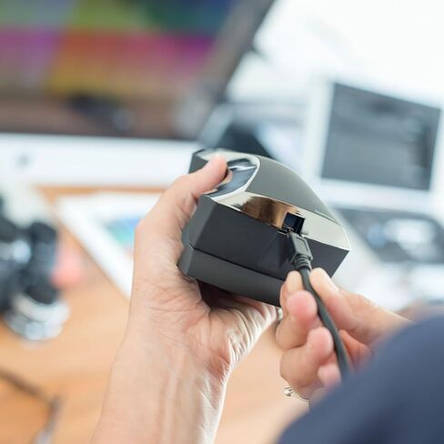 مجموعة Spyder X2 Print Studio Kit: مجموعة أدوات التصوير الفوتوغرافي الأساسية للتحكم الدقيق في الألوان والصور من الالتقاط إلى التحرير والطباعة. in Kuwait