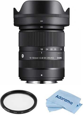 عدسة سيجما 18-50 ملم f/2.8 DC DN المعاصرة لحزمة Fujifilm X مع فلتر نحيف للأشعة فوق البنفسجية متعدد الطبقات 55 مم، قطعة قماش للتنظيف من الألياف الدقيقة in Saudi Arabia