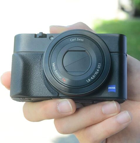 مجموعة بطارية بديلة Newmowa NP-BX1 AGR2، مقبض مرفق in Kuwait