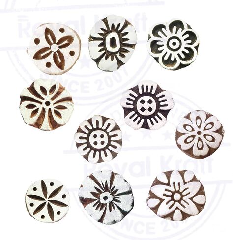 طوابع طباعة الطين Arty Crafty مكعبات خشبية صغيرة على شكل زهور (مجموعة من 10) in Kuwait