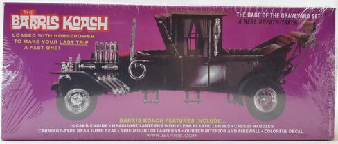 مجموعة سيارات بلاستيكية 1:25 من ايه ام تي/بريميوم هوبيز جريفيارد غول ديو CP8120 in Kuwait