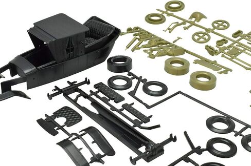 مجموعة سيارات بلاستيكية 1:25 من ايه ام تي/بريميوم هوبيز جريفيارد غول ديو CP8120 in Kuwait